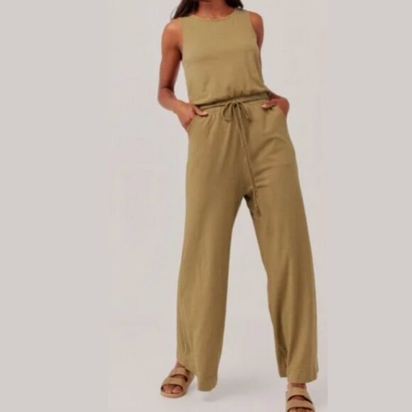 Pact The Portside Jumpsuit in Fennel NWT - Picture 1 of 4